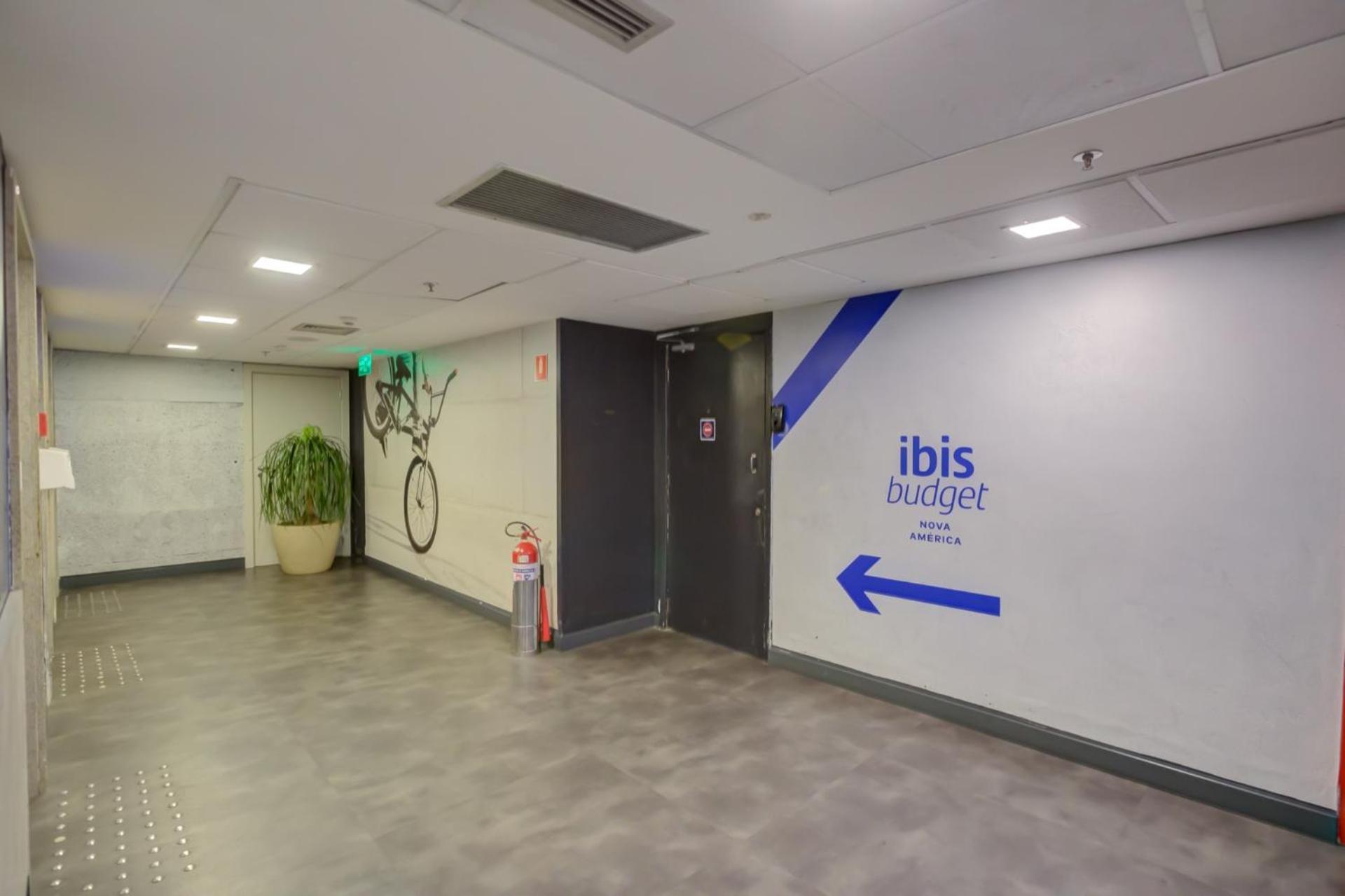 Ibis Budget Rio De Janeiro Nova America Exterior foto